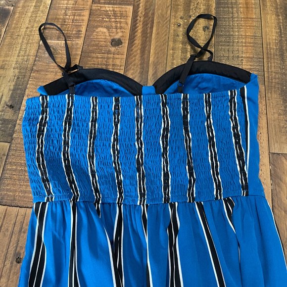 Band of Gypsies wide leg jumpsuit size small. - Picture 4 of 9